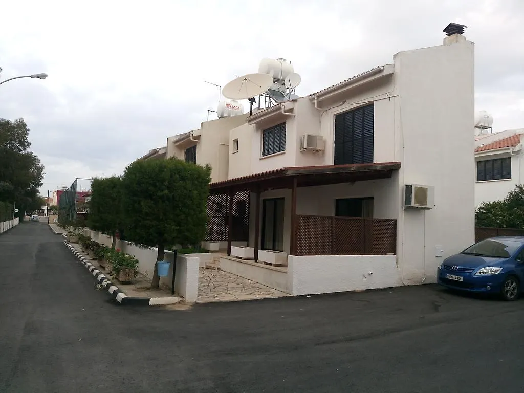 Vakantiehuis Miltos Beach House Larnaca