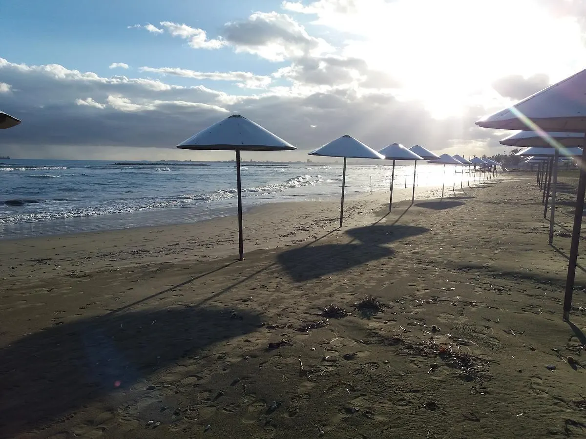 Miltos Beach House Larnaca 0*,  Cyprus